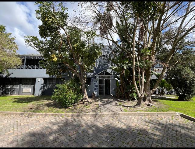 1,035M² WAREHOUSE TO LET IN ELSIES RIVER INDUSTRIAL